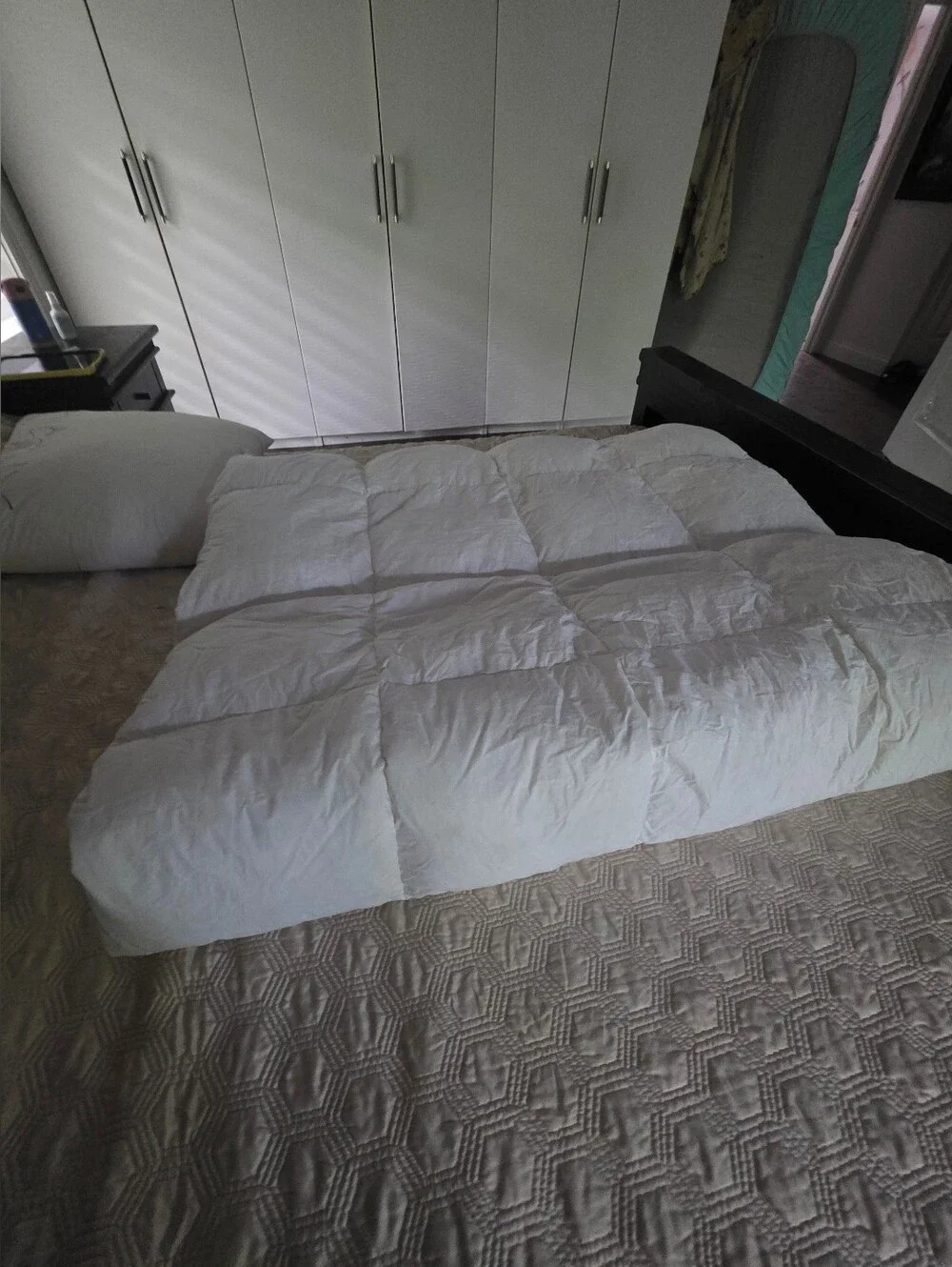 White Down Alternative Comforter - Cozy  Bedding